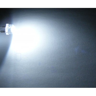 0,5 W Ultrahelles 8mm Flachkopf LED Kalt Wei 45 Lm 140 10000K