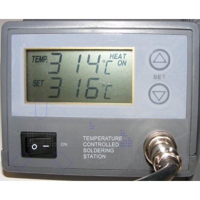 Ltstation mit LCD-Anzeige 230 Volt 48 Watt 150 - 450C