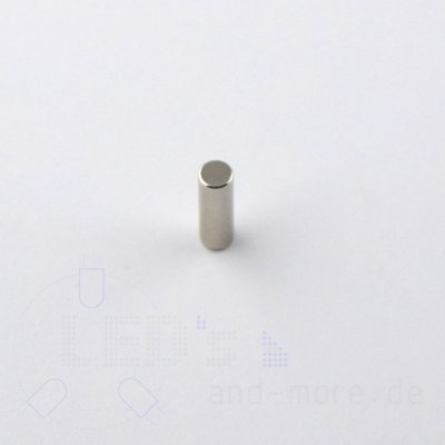 Magnet Stab Zylinder  4 x 12,5 mm vernickelt, 660g, N42 Neodym